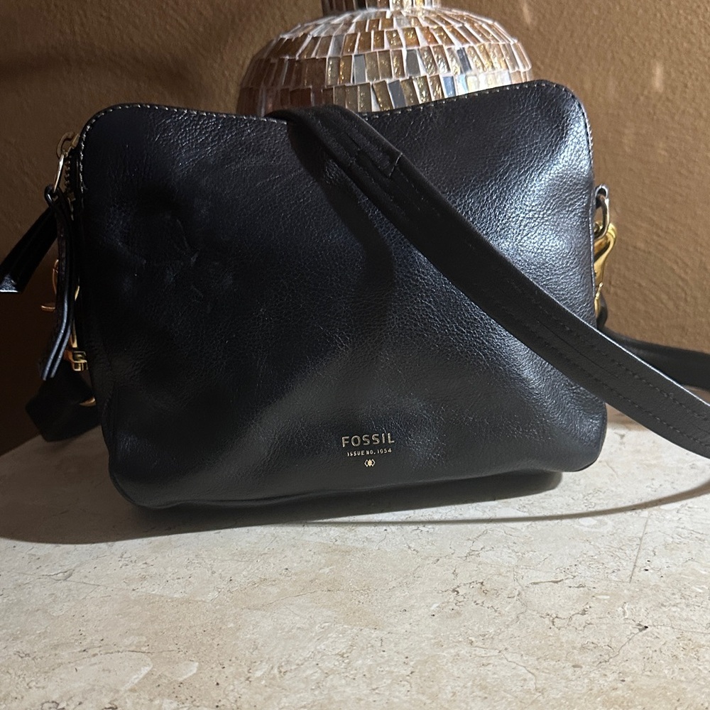 Fossil Black Leather Crossbody Bag with Gold Accents
